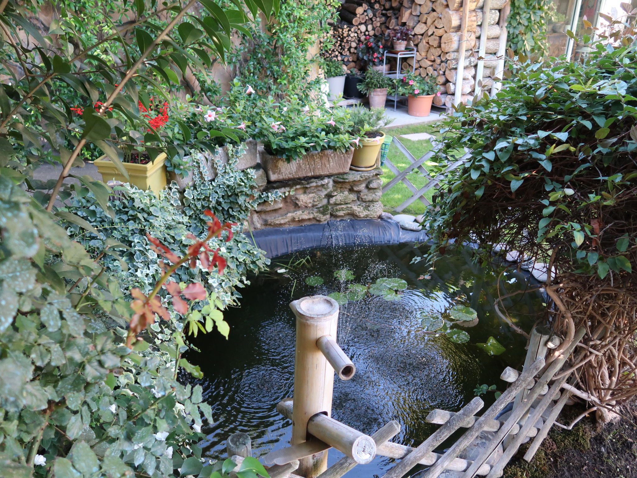 Photo 27 - Maison de 2 chambres à Robion avec piscine privée et jardin