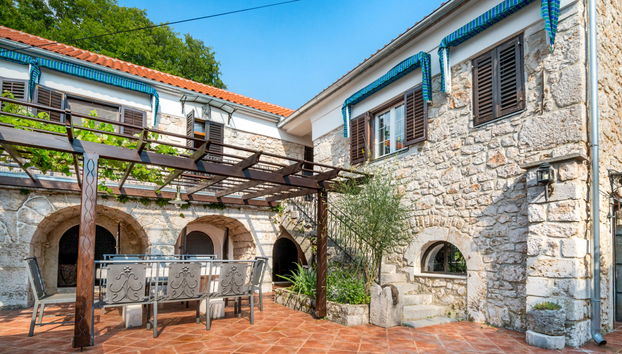 Casa de 4 quartos em Vinodolska Općina com piscina privada e jardim - Foto 4