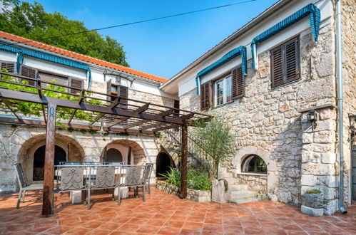 Foto 4 - Casa con 3 camere da letto a Vinodolska Općina con piscina privata e vista mare