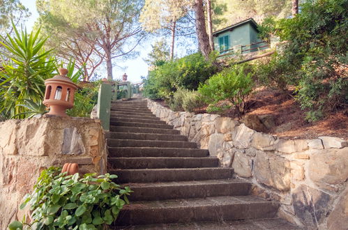 Photo 36 - Maison de 2 chambres à Capoliveri avec jardin et terrasse