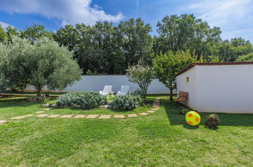 Photo 3 - Maison de 4 chambres à Medulin avec piscine privée et jardin