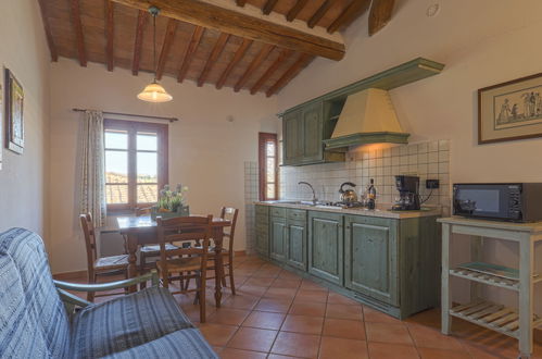 Foto 9 - Apartamento de 1 quarto em San Gimignano com piscina e jardim