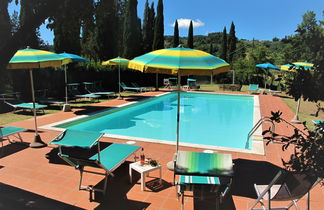 Photo 2 - Appartement de 2 chambres à San Gimignano avec piscine et jardin