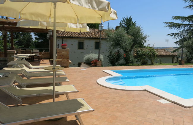 Casa de 5 quartos em Penne com piscina privada e jardim - Foto 24