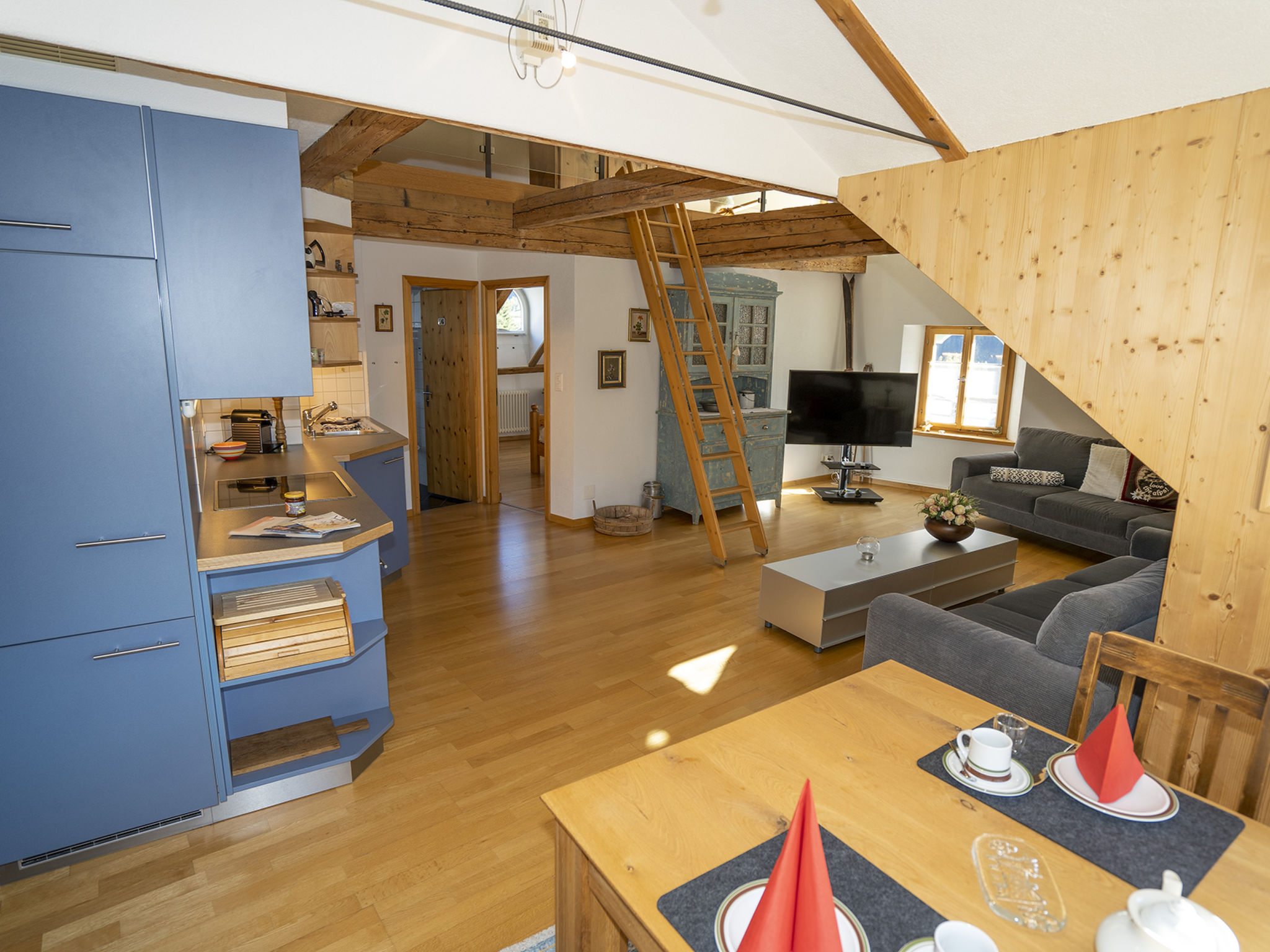 Foto 6 - Apartamento de 2 quartos em Scuol com vista para a montanha