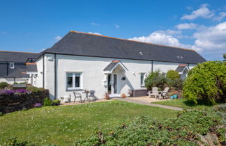 Photo 1 - Maison de 1 chambre à Padstow avec jardin et vues à la mer