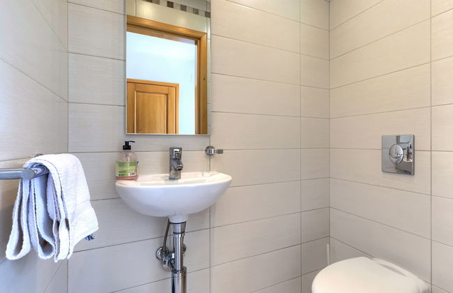 Casa de 5 quartos em Buje com piscina privada e jardim - Foto 27
