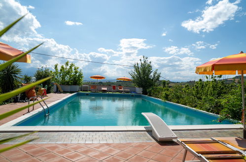 Photo 30 - Maison de 3 chambres à Città Sant'Angelo avec piscine et jardin