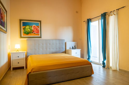 Photo 47 - 4 bedroom House in Città Sant'Angelo with swimming pool and garden