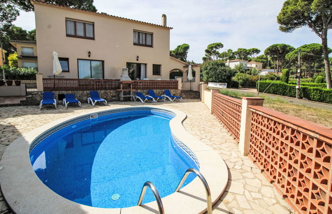 Casa de 6 quartos em Pals com piscina privada e terraço - Foto 1