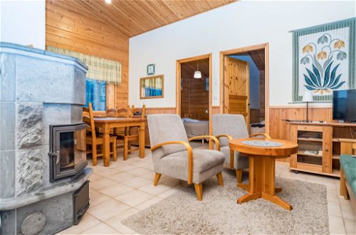 Foto 4 - Casa de 3 quartos em Kuusamo com sauna e vista para a montanha