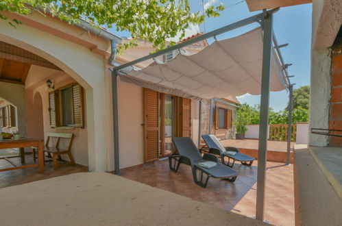 Photo 23 - Maison de 3 chambres à Sukošan avec jardin et terrasse