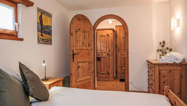 Apartment mit 3 Schlafzimmern in Zuoz mit garten - Foto 3