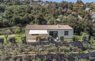 Foto 1 - Haus mit 4 Schlafzimmern in Arzachena mit terrasse und blick aufs meer