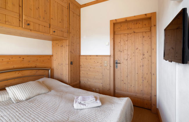 Apartamento de 5 quartos em Crans-Montana com jardim e terraço - Foto 19