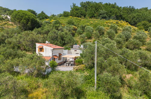 Foto 5 - Casa de 1 quarto em Moneglia com jardim