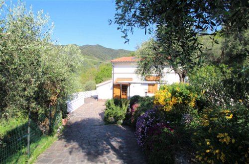 Foto 3 - Casa de 1 habitación en Moneglia con jardín y vistas al mar