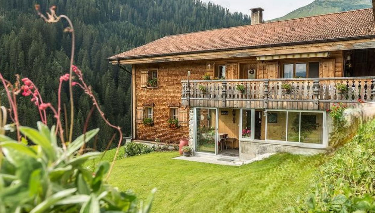 Apartment mit 2 Schlafzimmern in Luzein - Foto 1