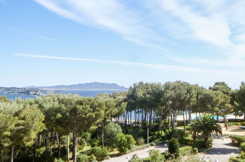 Foto 15 - Apartamento en Bandol con piscina y jardín