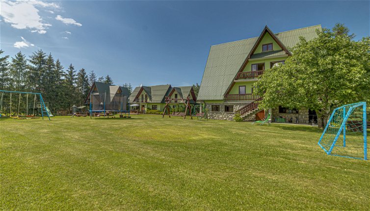 Foto 1 - Apartamento de 2 habitaciones en Bukowina Tatrzańska con piscina y vistas a la montaña