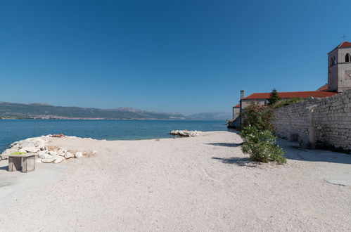 Foto 24 - Apartamento de 2 quartos em Trogir com piscina e jardim