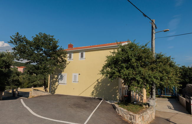 4 bedroom Apartment in Jasenice with garden and terrace - Photo 44