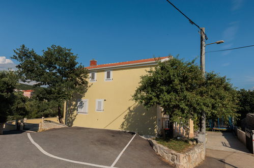 Photo 44 - Appartement de 4 chambres à Jasenice avec jardin et terrasse