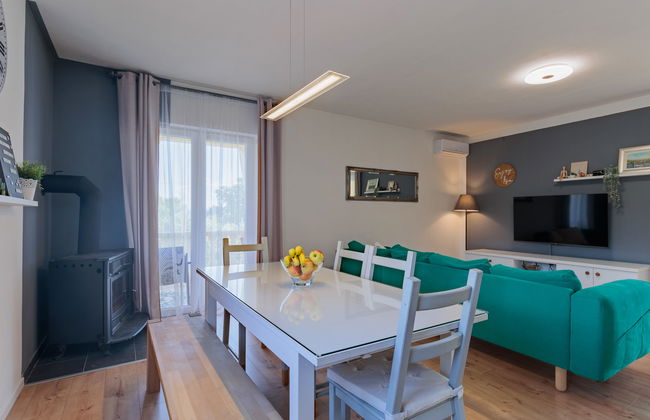 4 bedroom Apartment in Jasenice with garden and terrace - Photo 12