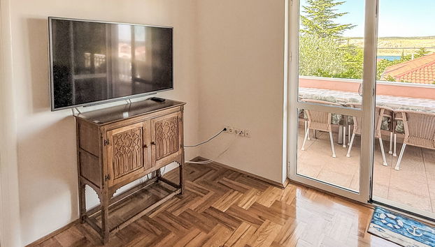 Appartamento con 4 camere da letto a Jasenice con giardino - Foto 4