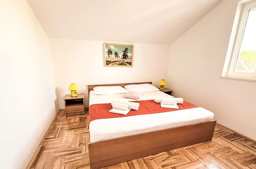 Foto 12 - Apartamento de 2 quartos em Jasenice com jardim