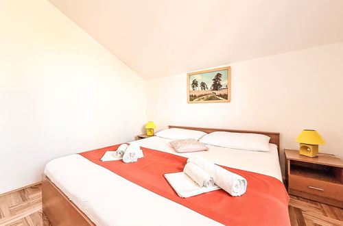 Foto 11 - Apartamento de 2 quartos em Jasenice com jardim