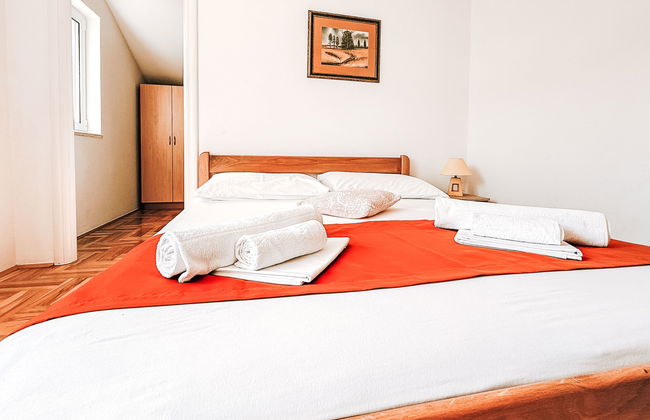 Apartamento de 4 quartos em Jasenice com jardim - Foto 27