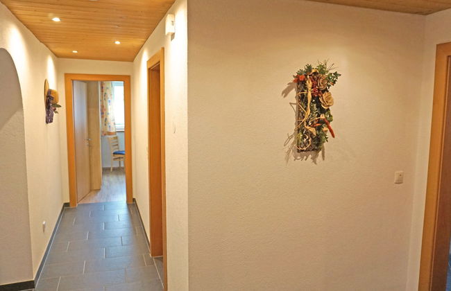 Apartamento de 4 quartos em Flirsch com jardim e terraço - Foto 23