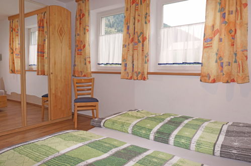 Photo 16 - 3 bedroom Apartment in Flirsch with garden and mountain view