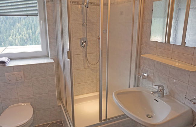 Apartamento de 4 quartos em Flirsch com jardim e terraço - Foto 24