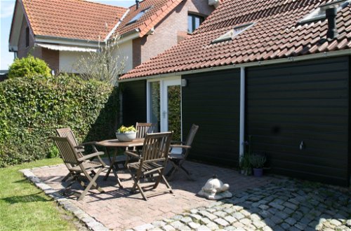 Foto 2 - Casa de 2 habitaciones en Schoondijke con jardín y vistas al mar