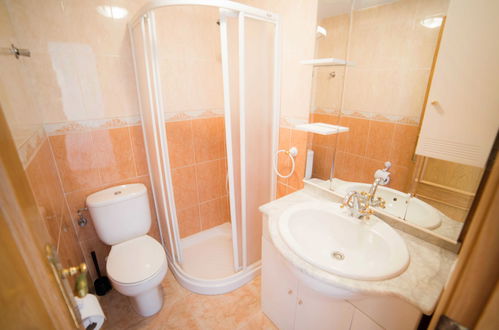 Photo 17 - 2 bedroom Apartment in Torrevieja with garden and terrace