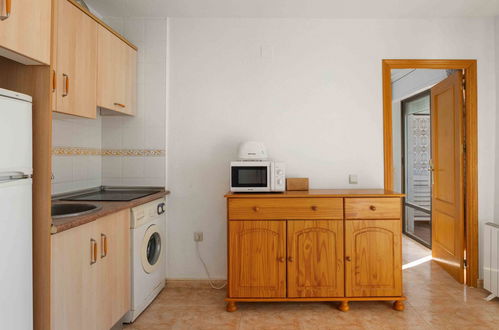 Foto 8 - Apartamento de 2 quartos em Torrevieja com jardim e terraço