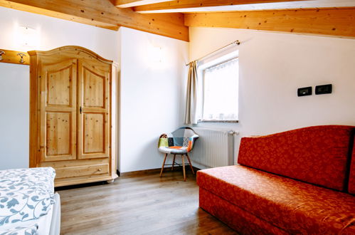 Foto 16 - Haus mit 9 Schlafzimmern in San Giovanni di Fassa-Sèn Jan mit blick auf die berge