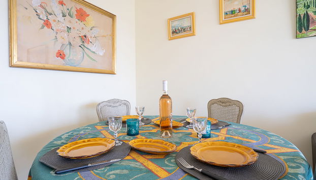 2 bedroom Apartment in Cannes with garden and terrace - Photo 3