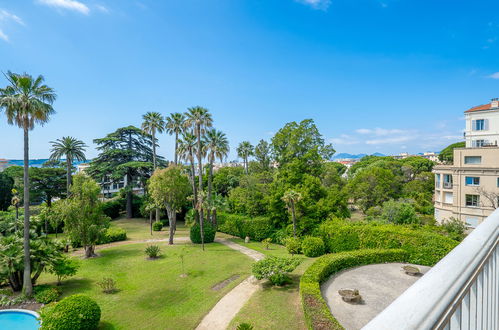 Foto 18 - Appartamento con 1 camera da letto a Cannes con giardino e terrazza