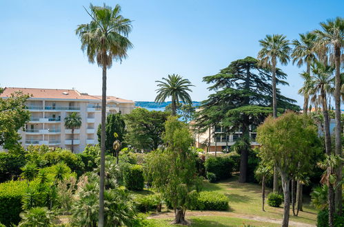 Foto 19 - Apartamento de 1 quarto em Cannes com jardim e terraço