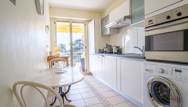 2 bedroom Apartment in Cannes with garden and terrace - Photo 4