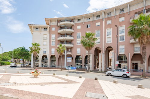 Photo 11 - Appartement de 1 chambre à Fréjus avec terrasse et vues à la mer