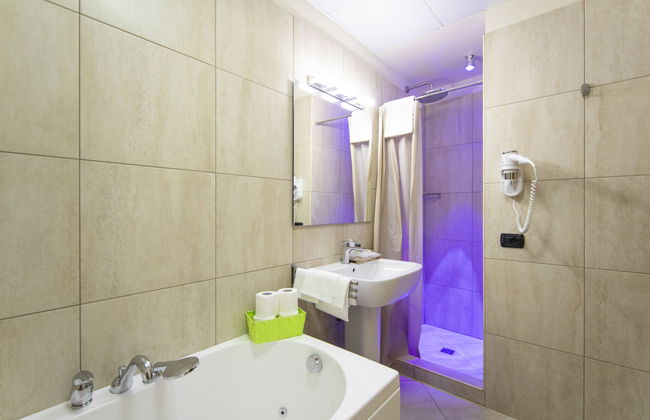 Maison de 9 chambres à Lucignano avec piscine privée et jardin - Photo 24
