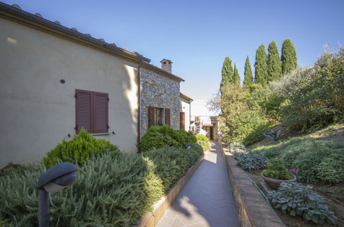 Foto 31 - Casa de 5 quartos em Lucignano com piscina privada e jardim