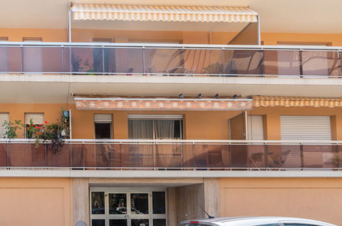 Photo 14 - 1 bedroom Apartment in Menton with terrace and sea view