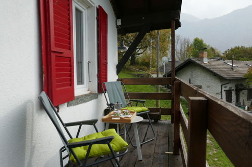 Photo 15 - 1 bedroom House in Bellinzona with garden and mountain view