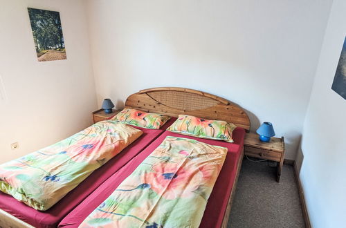Foto 5 - Casa de 2 quartos em Userin com jardim e terraço