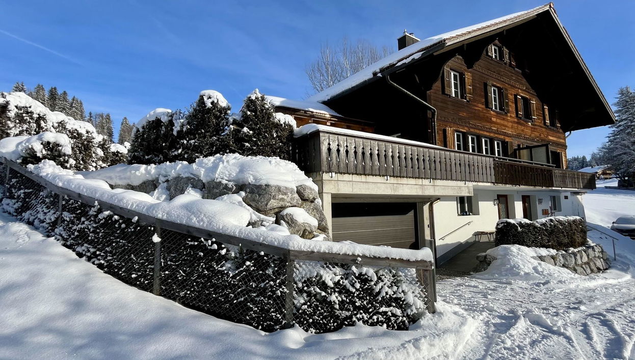 Apartment mit 3 Schlafzimmern in Saanen - Foto 1
